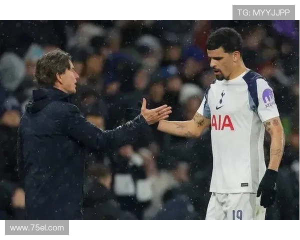 热刺求购罗伯逊看重英欧经验 热刺求购罗伯逊看重英欧经验