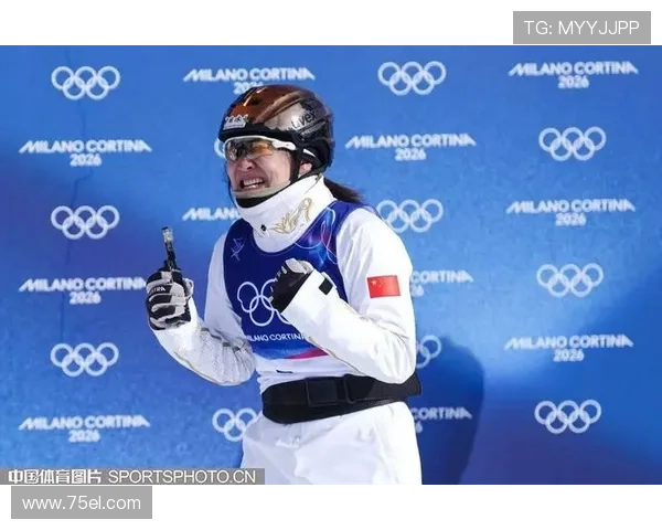 徐梦桃五战奥运卫冕金牌泪洒赛场